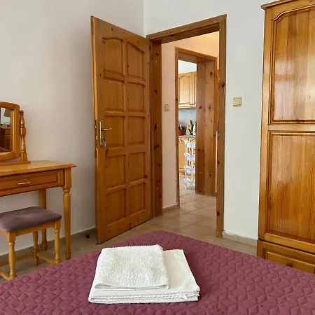 Panorama Chantall-izby,apartmany S Vyhladom Na * Ράβντα