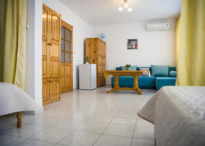 Panorama Chantall-izby,apartmany S Vyhladom Na 아파트 라브다